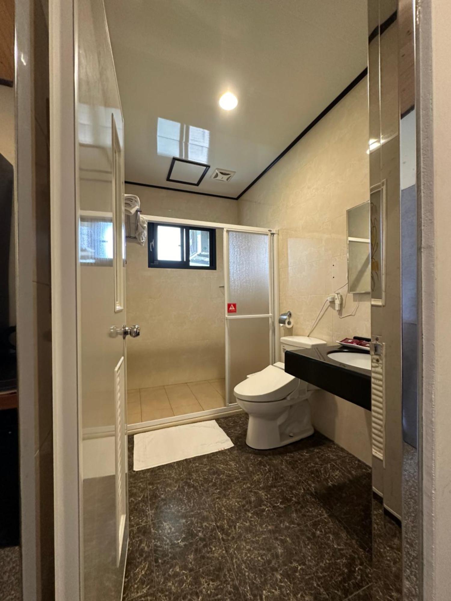 Nantou Sunmoon Lake Walami Homestay B&B Yuchi Exterior foto